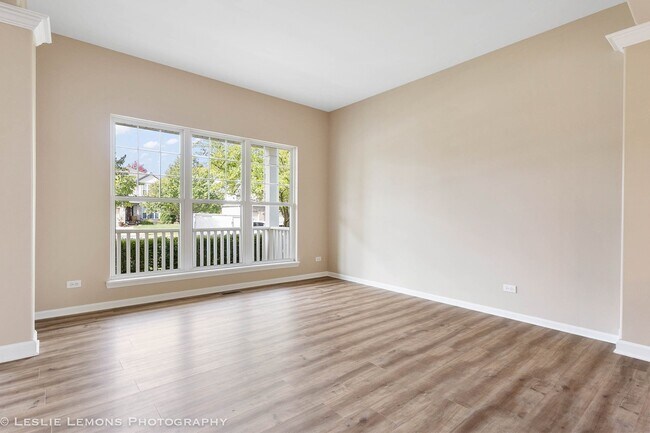 Foto del edificio - 10592 Capitol Ln