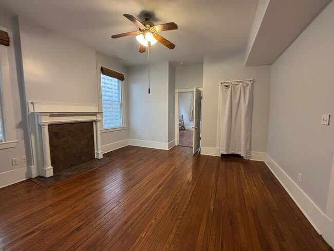 Sala de estar - 1902 Barnard St