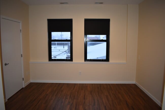 Building Photo - The Norwood Apartments