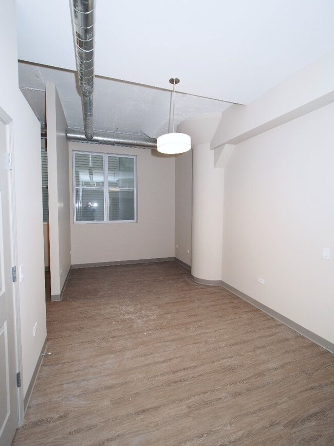 Interior Photo - 21st Street Lofts by 3L Living