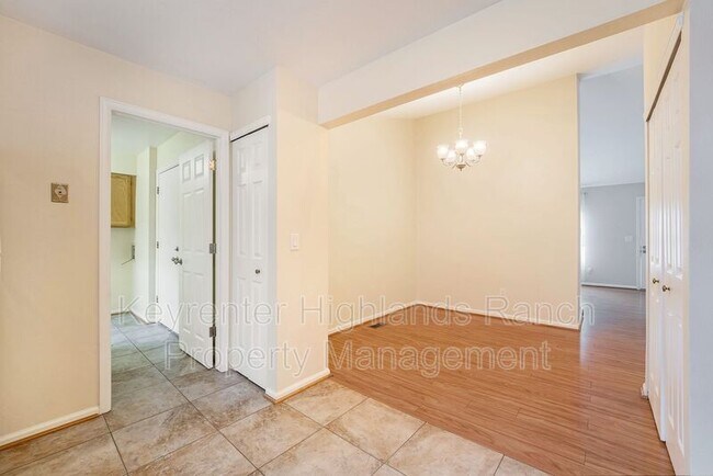 Foto del edificio - 4750 S Dudley St