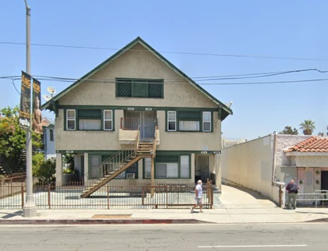 Building Photo - 1811 E Cesar E Chavez Ave
