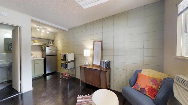 Foto del edificio - 300 E 30th St