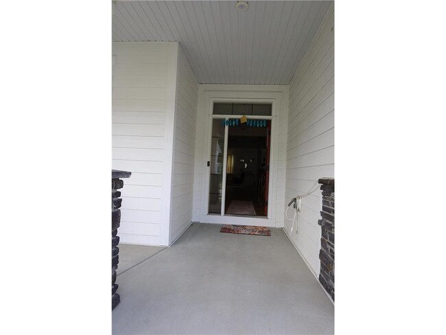 Building Photo - 1073 Birchwood Ln