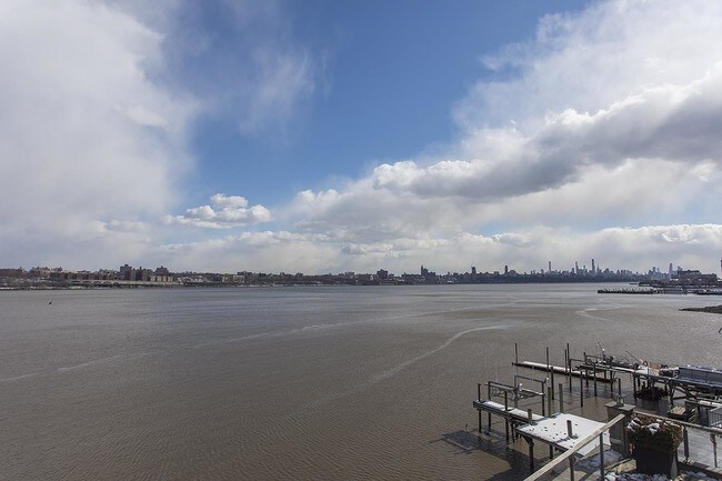 Foto del edificio - 23 Shore Rd