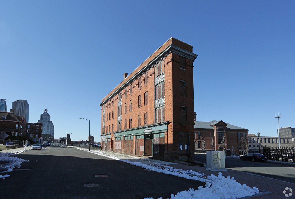 Primary Photo - Flatiron Building