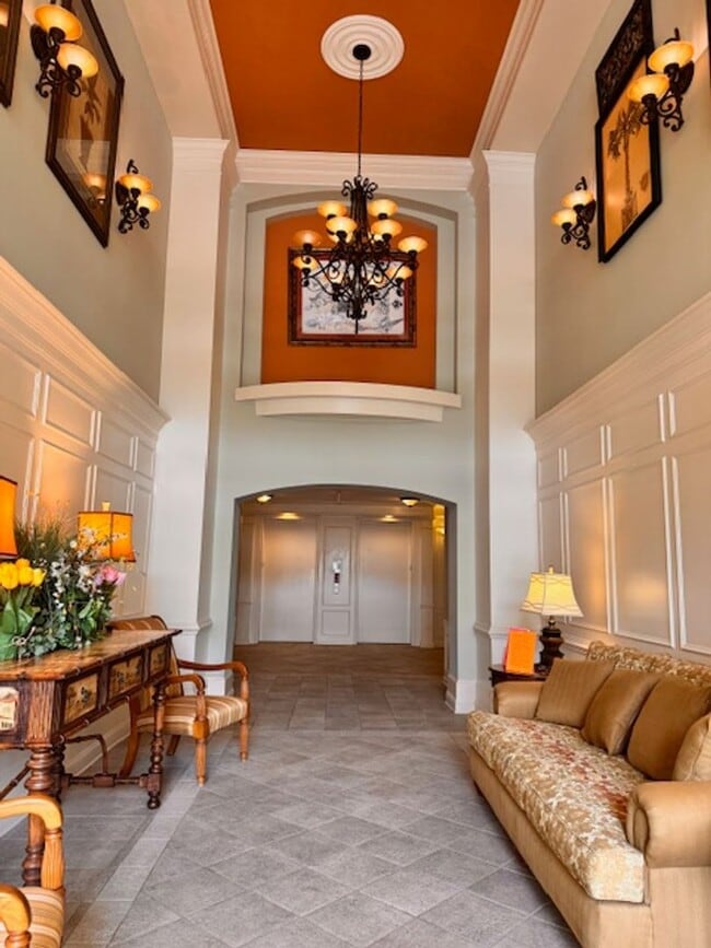 Building Photo - Condominium for rent