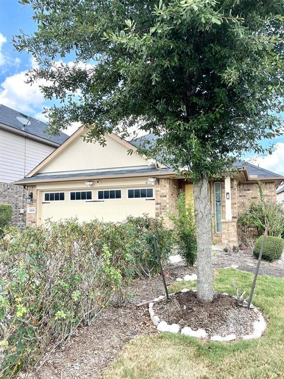 Foto del edificio - 12121 Parade Park Pl