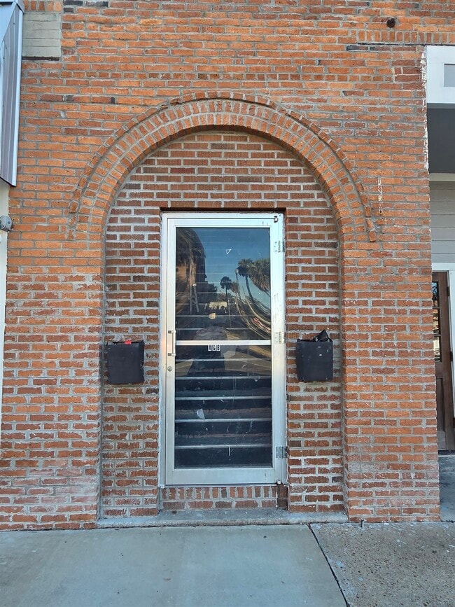 Building Photo - 129 S Jefferson St