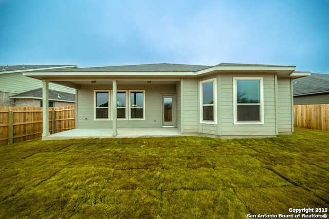 Building Photo - 833 Stratus Path