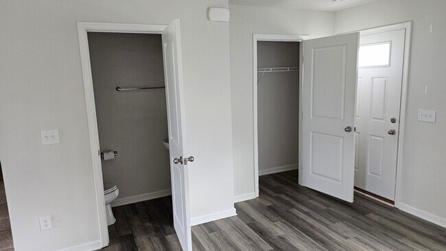 Foto del edificio - Charming 4 beds 2.5 baths in Nashville
