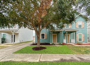 Building Photo - 16771 Mammoth Springs Dr