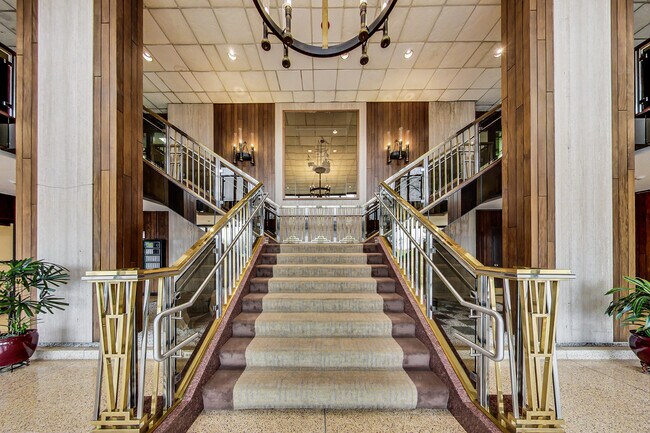 Foto del edificio - 3200 N Lake Shore Dr