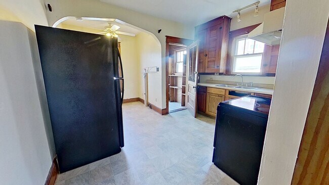 Foto del edificio - Spacious 3-Bedroom Duplex