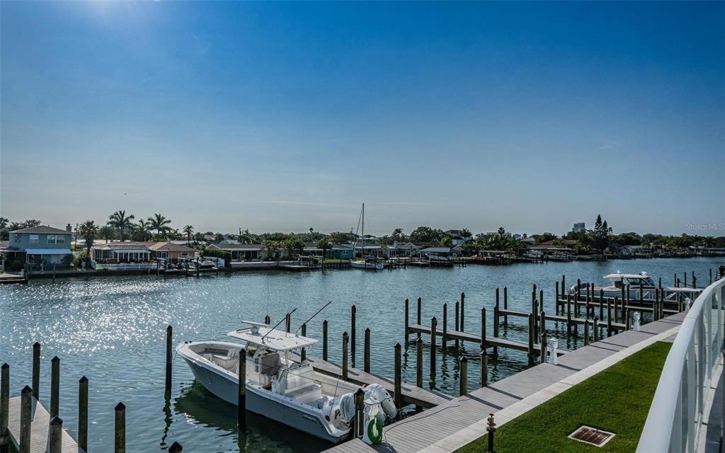 Foto principal - 415 Island Way