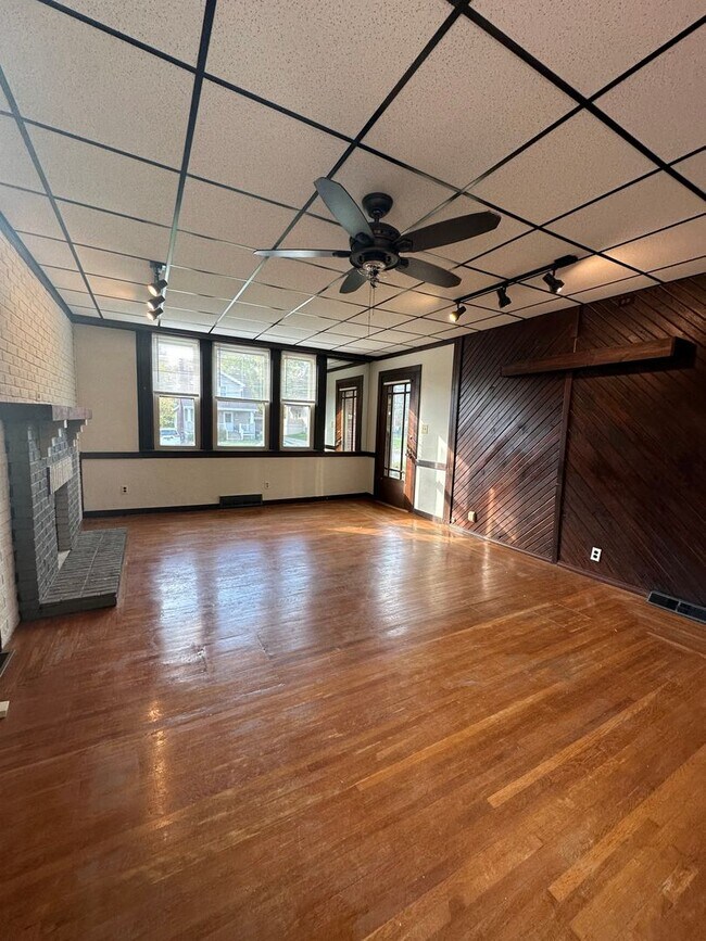 Foto del edificio - CHEVIOT - Charming 3 bed 1.5 bath brick cape cod