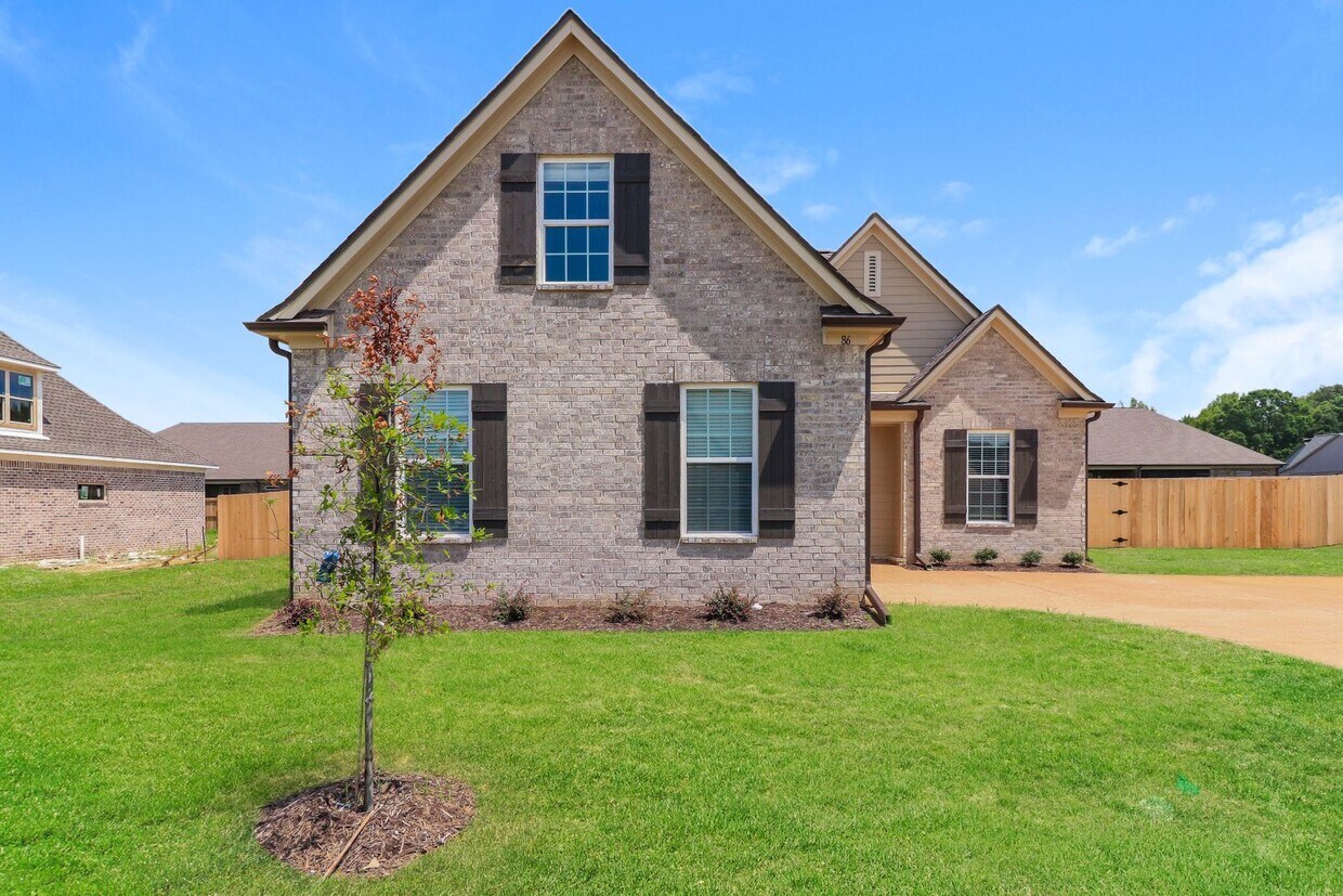 86 Forsyth Ln Unit 1, Munford, TN 38058 Room for Rent in Munford, TN