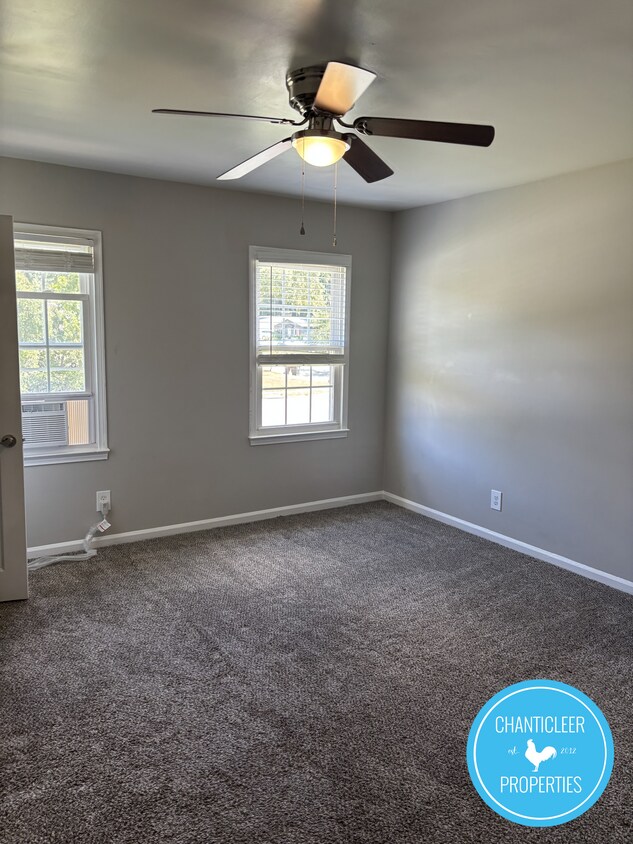 Foto del edificio - 501 Greenbriar Rd