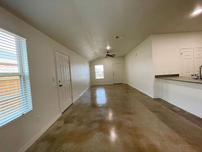 Building Photo - ALTERMAN DR 2329