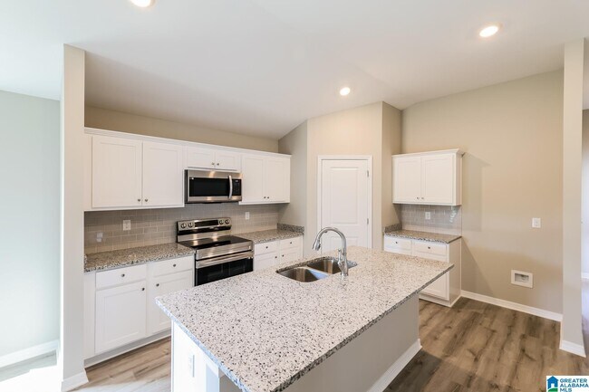 Building Photo - 1183 Hayward Lp