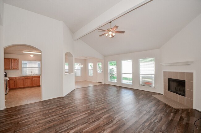 Foto del edificio - 3314 Rainport Cir