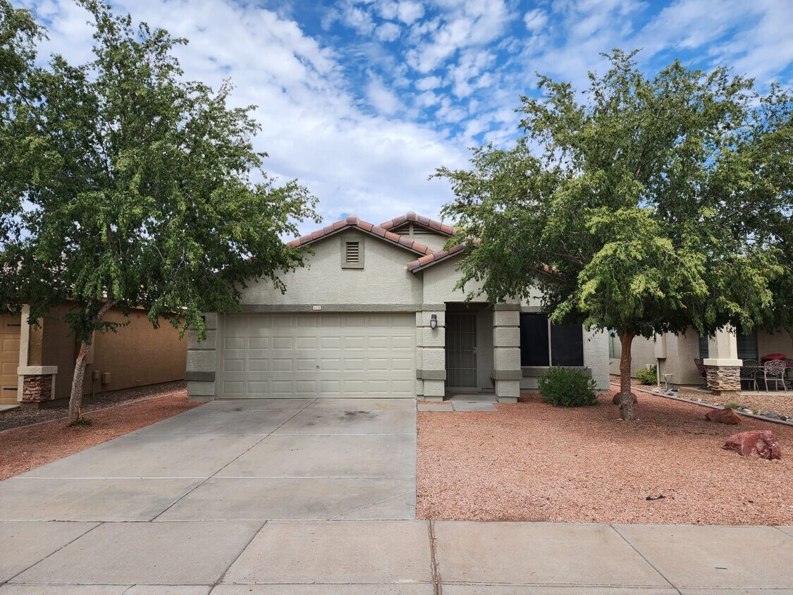 Foto principal - 6538 W Chickasaw St