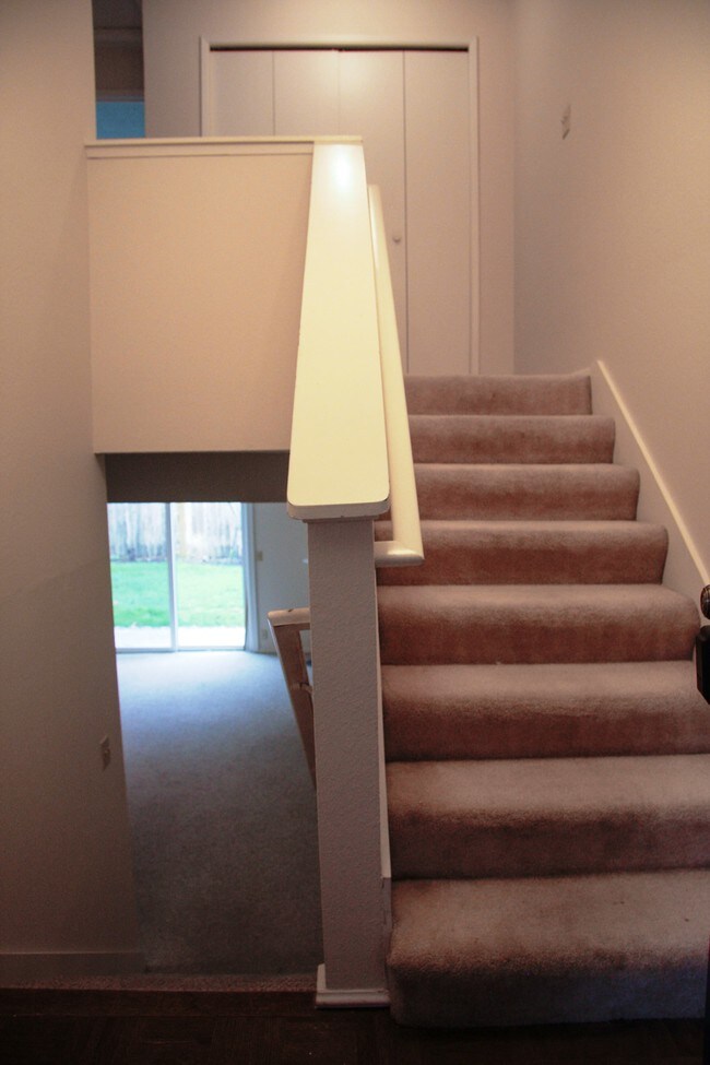 Foto del edificio - 926 Blue Heron Ave NE