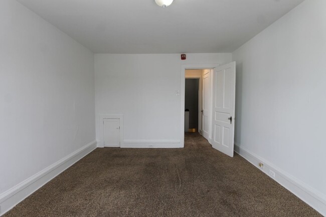 Building Photo - 7118 Germantown Ave