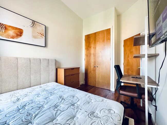 Photo - Furnished room/NOT APARTMENT