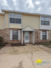 Building Photo - 414 Odin Ln NW