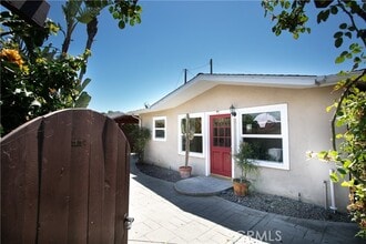 Building Photo - 2480 Orange Ave