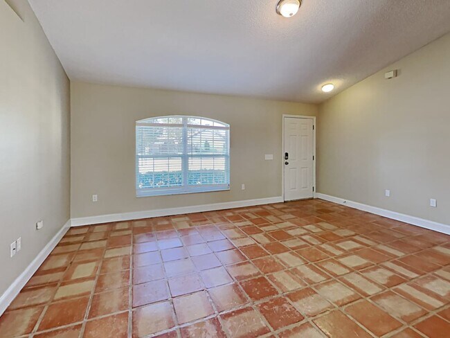 Building Photo - 2957 Allston St