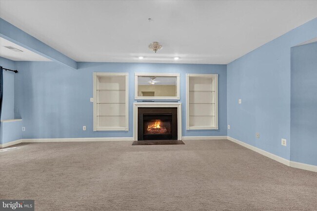 Foto del edificio - 5904 Fox Glen Ct