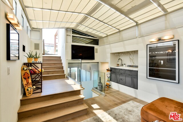 Foto principal - 109 1/2 Hurricane St