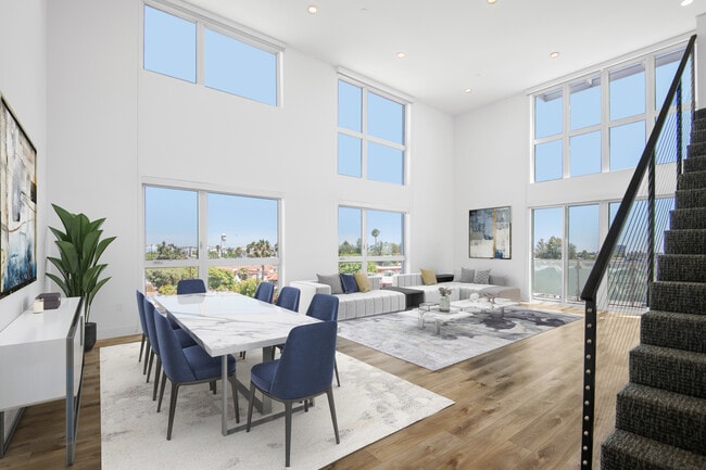 Dining Room (Unit 504) - 901 Vine St