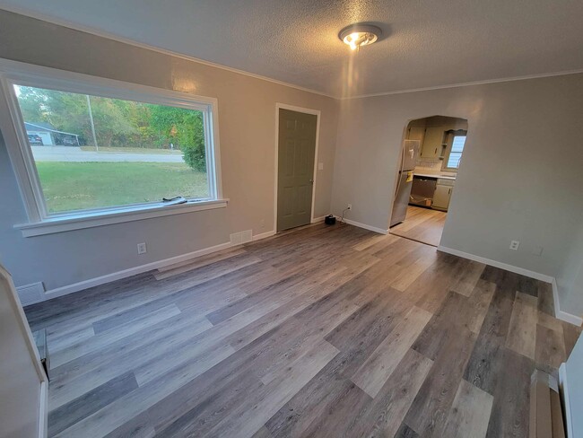 Building Photo - 5320 E State Blvd