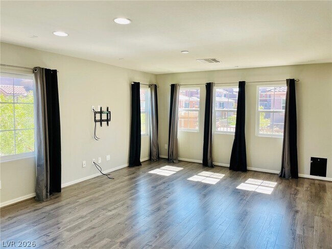 Foto del edificio - 9921 Sable Point St