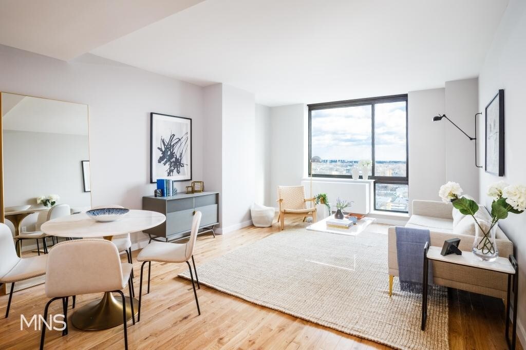 Foto principal - 147-36 94th Avenue