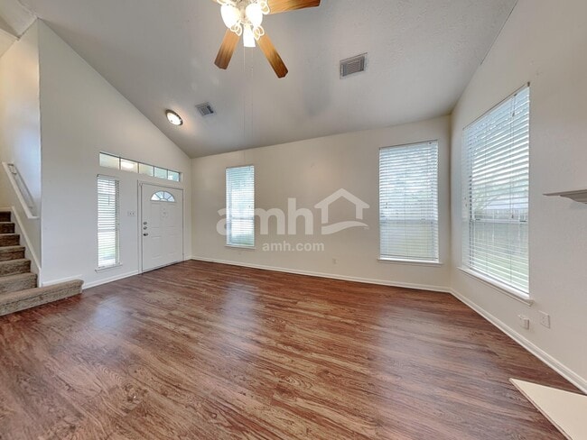 Building Photo - 9220 Mahan Dr