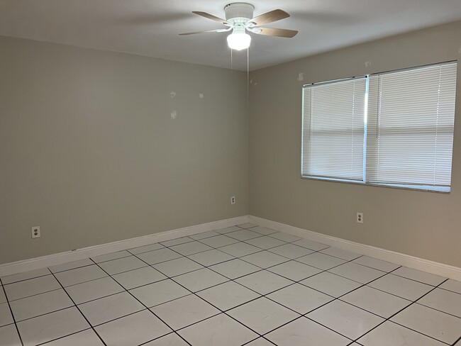 Building Photo - 1928 Taylor St