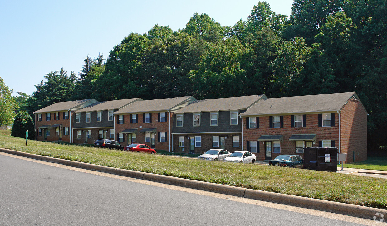 Foto principal - Millbrook Apartments