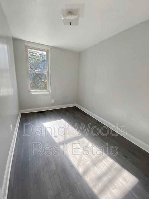 1004 S 52nd St Unit 1R, Philadelphia, PA 19143 Condo for Rent in