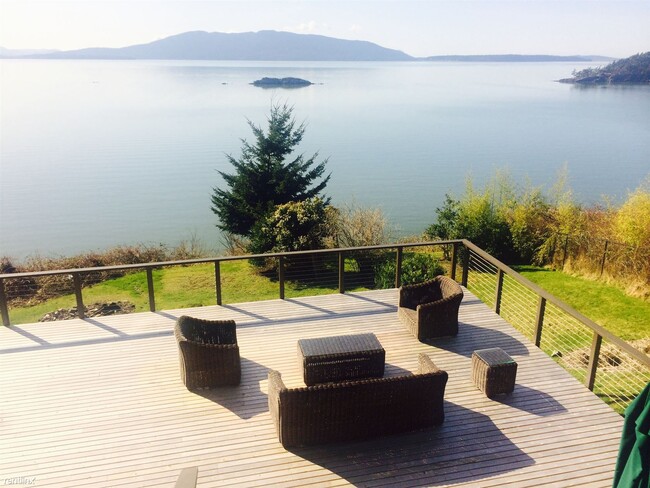 Foto del edificio - 4 br, 1.5 bath House - 1231 Chuckanut Drive
