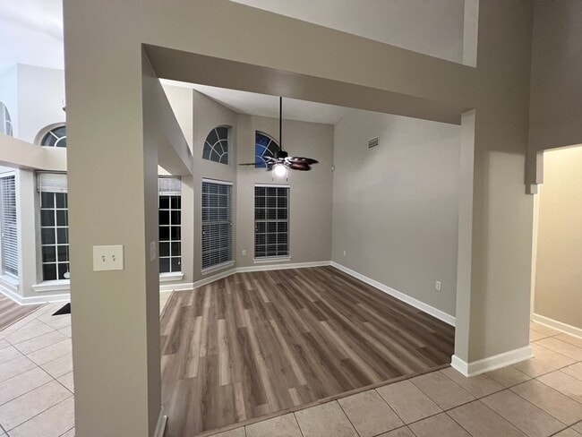 Building Photo - Bluewater Bay Area 4 Bedroom Pool Home!