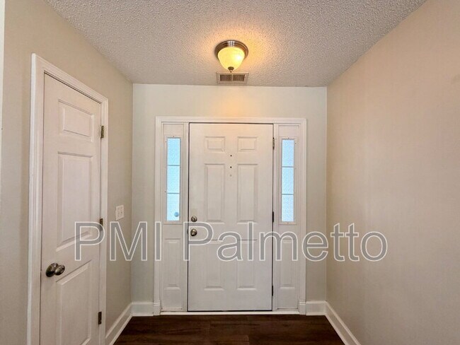 Foto del edificio - 112 Caughman Ridge Rd