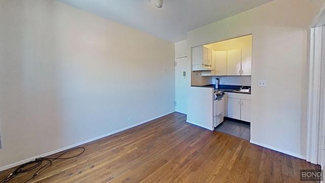 Building Photo - 1 bedroom in Manhattan NY 10013