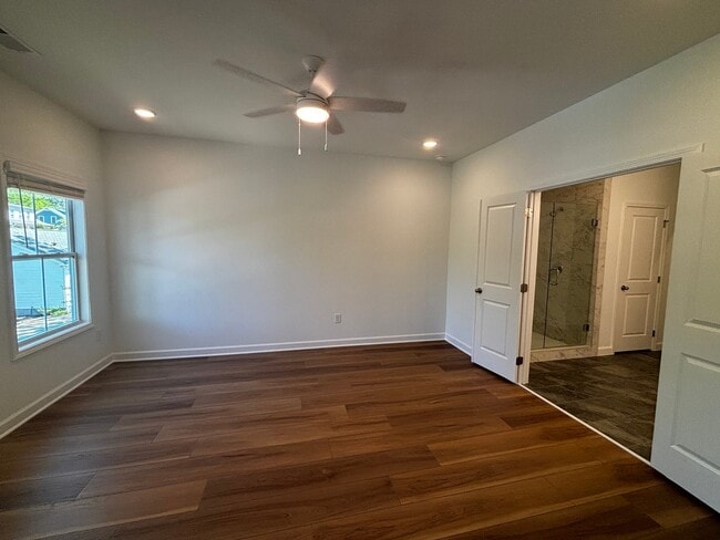 Foto del edificio - 202 Summit Ave SE