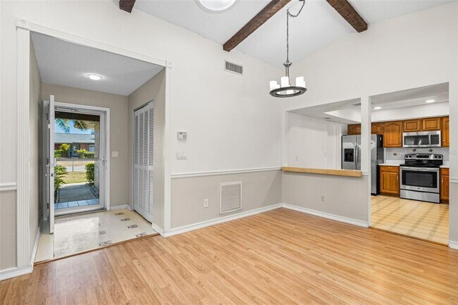 Foto del edificio - 3376 Wind Chime Dr