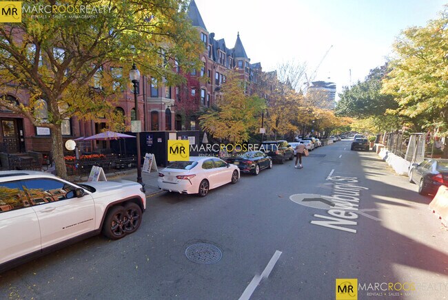 Foto del edificio - 250 Newbury St