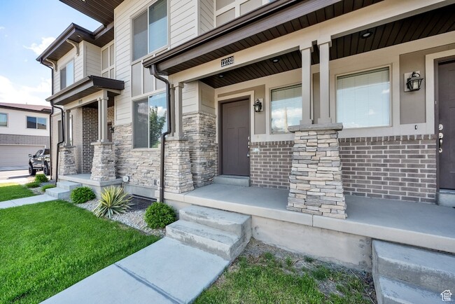 Building Photo - 12732 S 1630 W